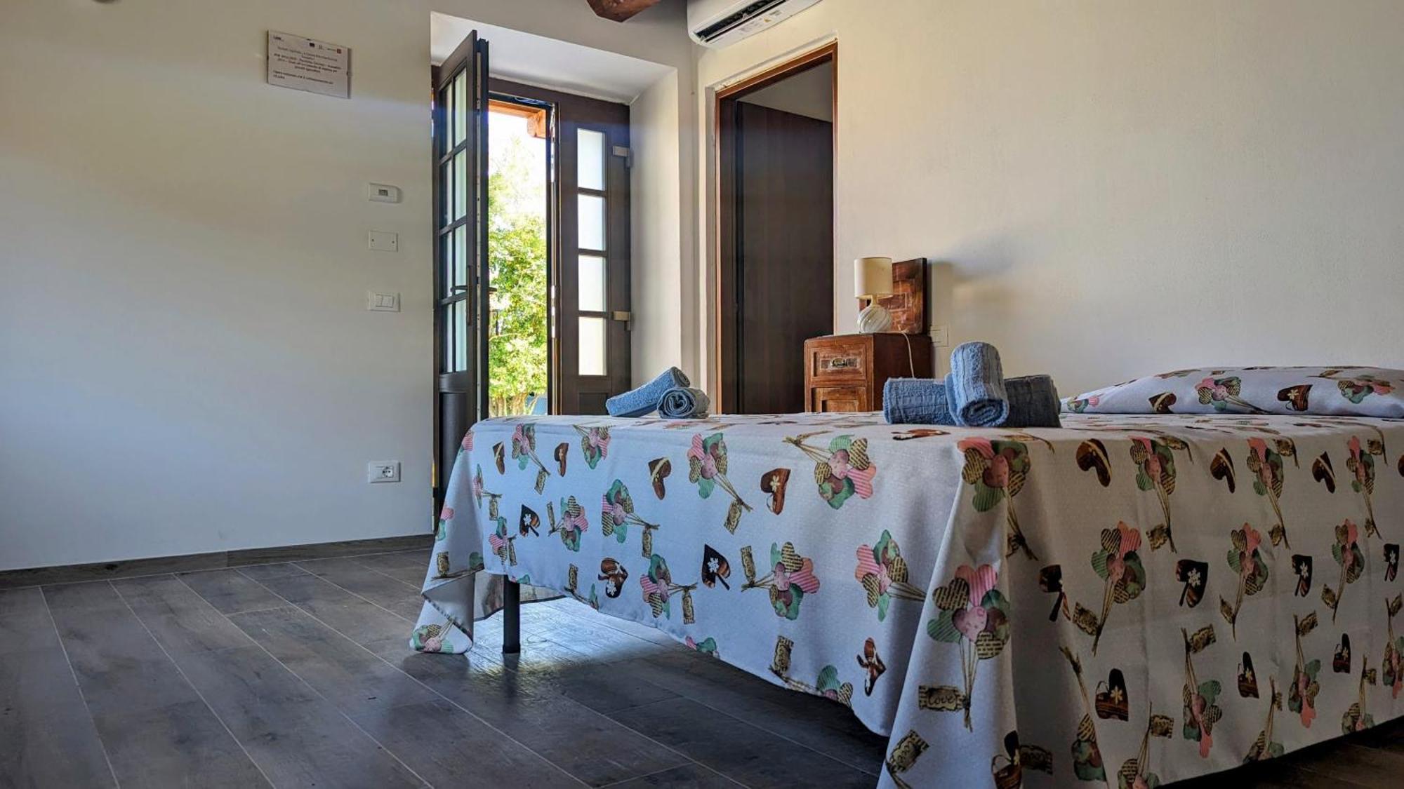 La Quinta Decima Bioagriturismo Fattoria Spedaletto Luaran gambar
